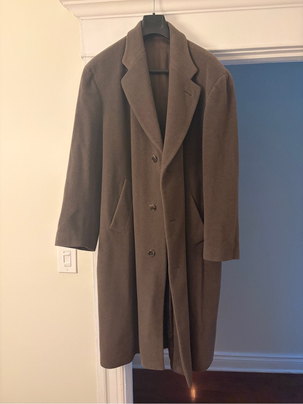 Hugo Boss Men's Brown Single-Breasted Wool Overcoat